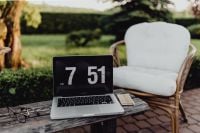 Kaboompics - Outdoor office with laptop