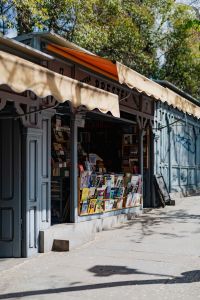 Kaboompics - Street book fair
