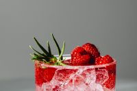 Kaboompics - Raspberry Soda And Fresh Berries Close Up