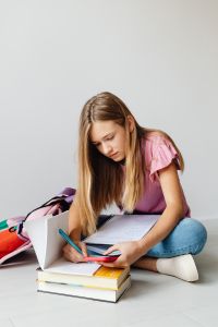 Kaboompics - Smartphone and Calculator for Math Study