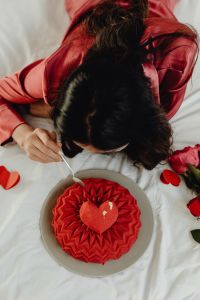 Kaboompics - Valentine's Day Photoshoot with a Beautiful Asian Woman