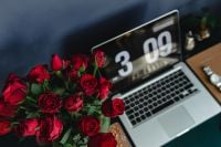 Kaboompics - Office Desk Table With Red Roses