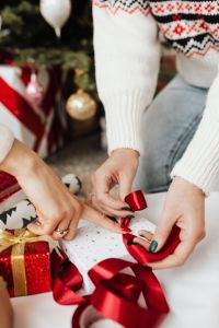 Kaboompics - Gift Wrapping