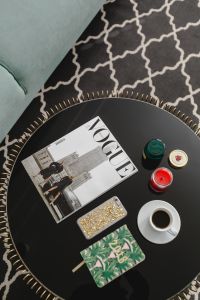 Kaboompics - Top view of black table with 2018 calendar agenda