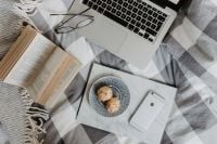 Kaboompics - Everything you need to work from your bed