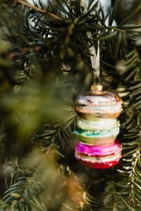Kaboompics - Colorful Macaron-Shaped Christmas Ornament in Soft Focus