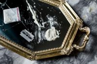 Kaboompics - Netflix Drug Lords From Narcos