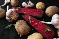 Kaboompics - Beets, Potatoes and Garlic on a Dark Food Background