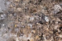 Kaboompics - Blurred Shallow Seawater with Foamy Ripples and Pebble Texture
