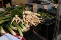 Kaboompics - Parsnips, Leeks and Cucumbers at a Farmers Market
