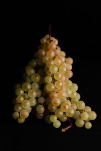 Kaboompics - Green Grapes Still Life on Black Background
