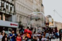 Kaboompics - A show of soap bubbles on Piotrkowska Street in Łódź, Poland