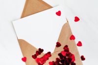 Kaboompics - Postcard- Copy Space - Confetti