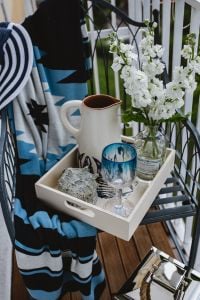 Seaside Style: Nautical Balcony Decor
