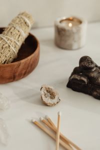 Kaboompics - Sage Bundle Crystals And Matchsticks On Meditation Table