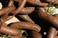 Kaboompics - Rusty Anchor Chain Texture Background