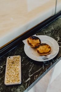 Kaboompics - Pastel de nata in Lisbon at Manteigaria