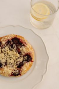 Kaboompics - Close-Up of Cherry Pastry with Lemon Water