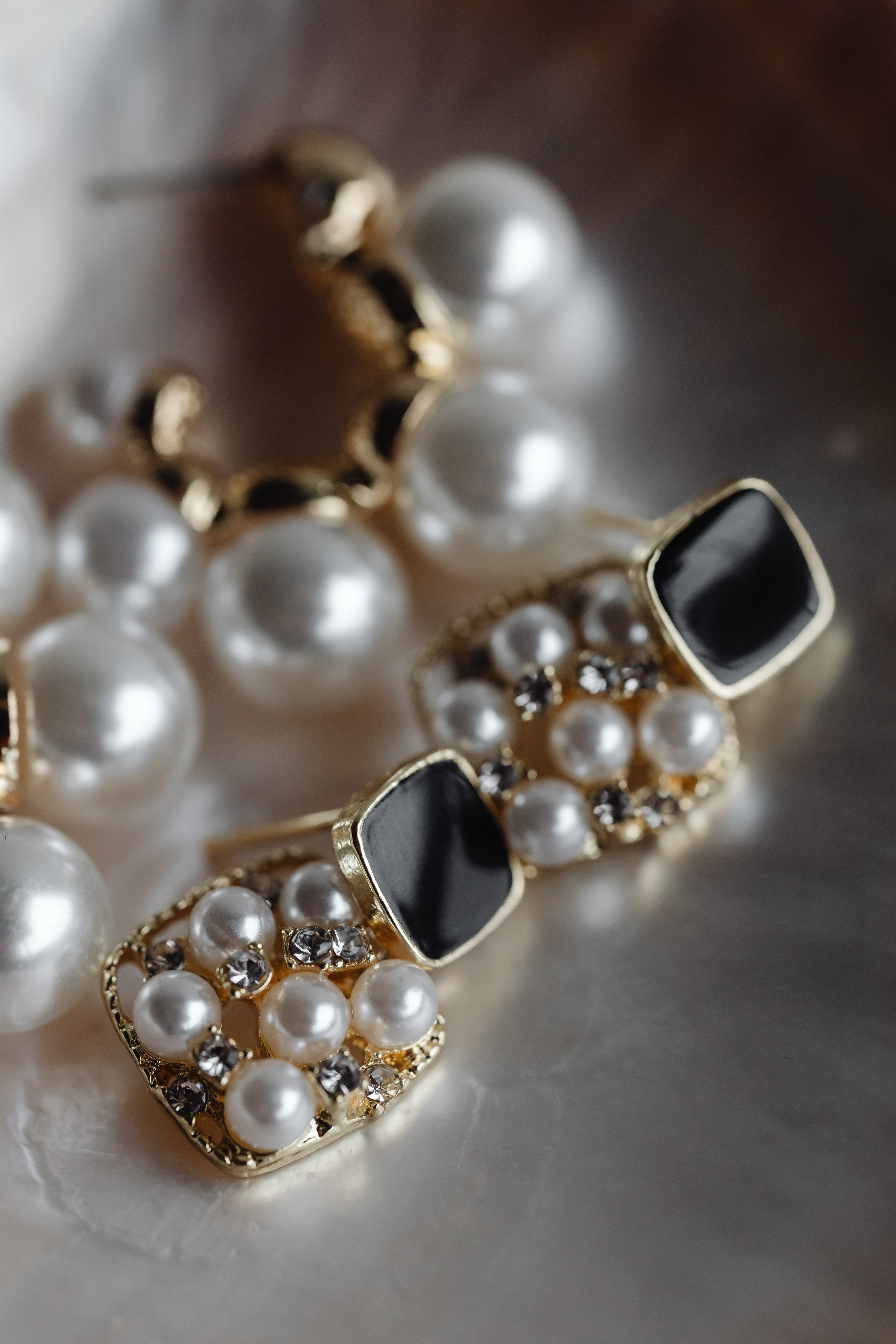 Pearl jewelry - earrings
