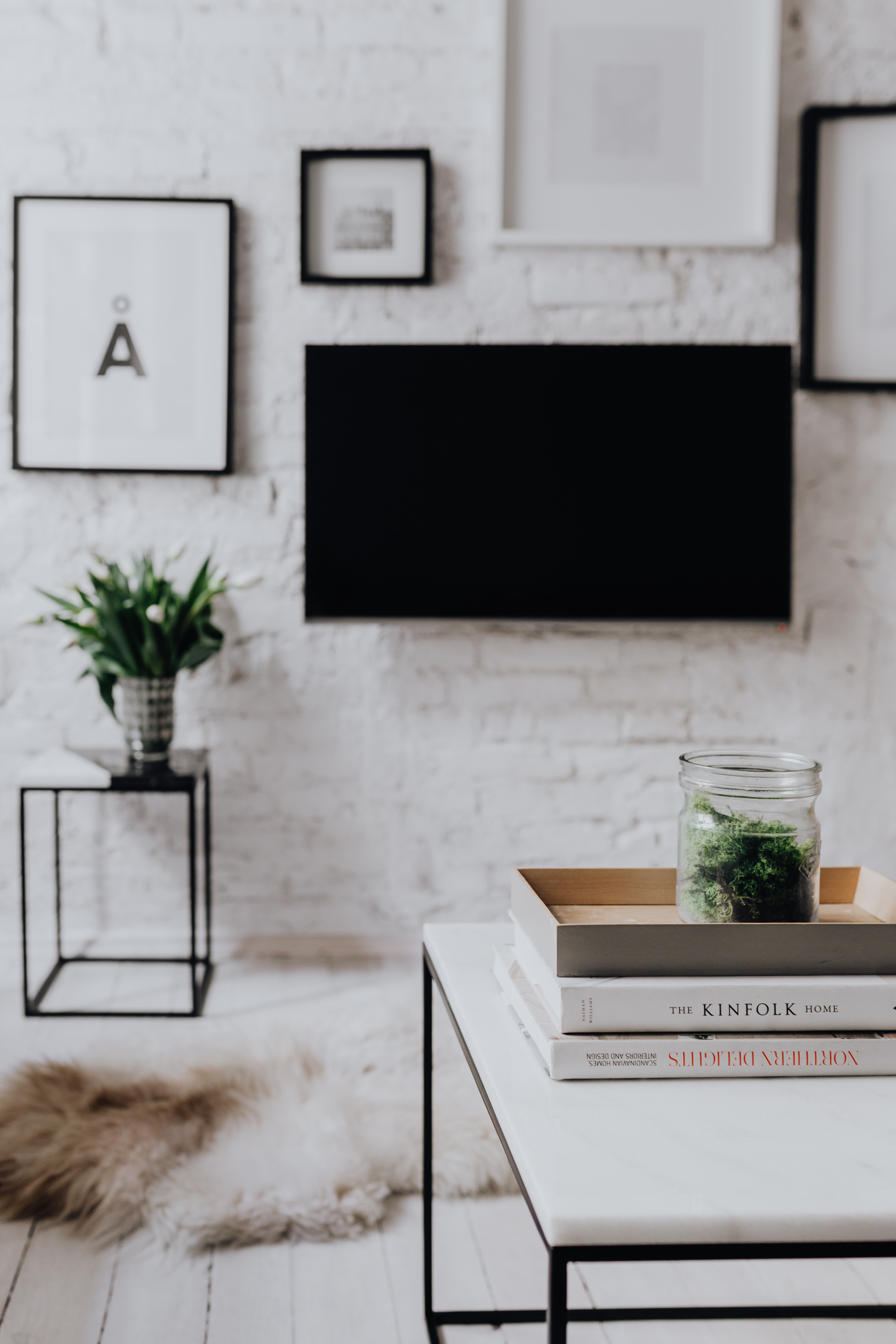 Living Room With Scandi Interior Design, Un'common Marble Table